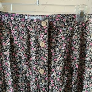 Christopher & Banks Skirts - Micro florals Christopher and Banks midi skirt Christopher & Banks Skirts - Micro florals Christopher and Banks midi skirt